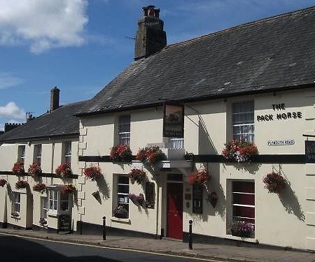 Hotel The Pack Horse South Brent Exterior foto